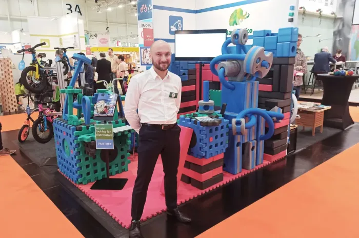 The biggest blocks at the largest toy fair!